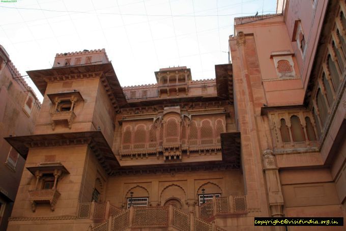 junagarh fort in bikaner Rajasthan, drive directions, travel planner, car trip planne
